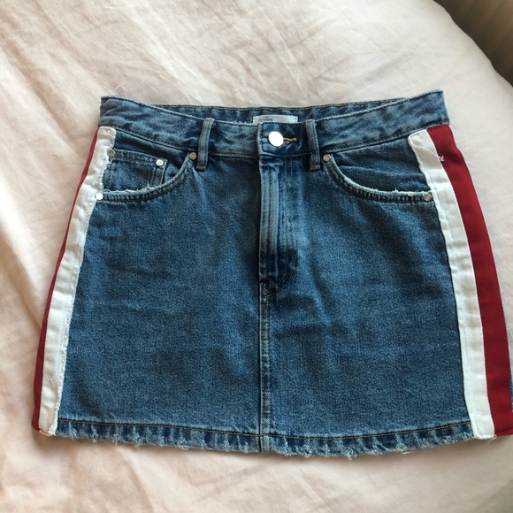 Zara Jean Skirt with Red & White Stripe - Picture 3 of 4